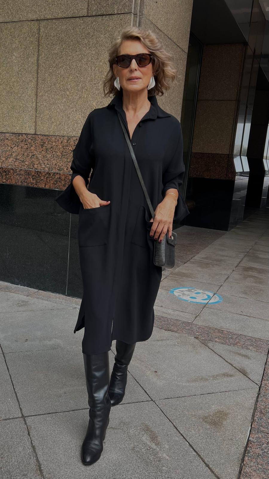 Siyah Krep Valentin Elbise Pardesü