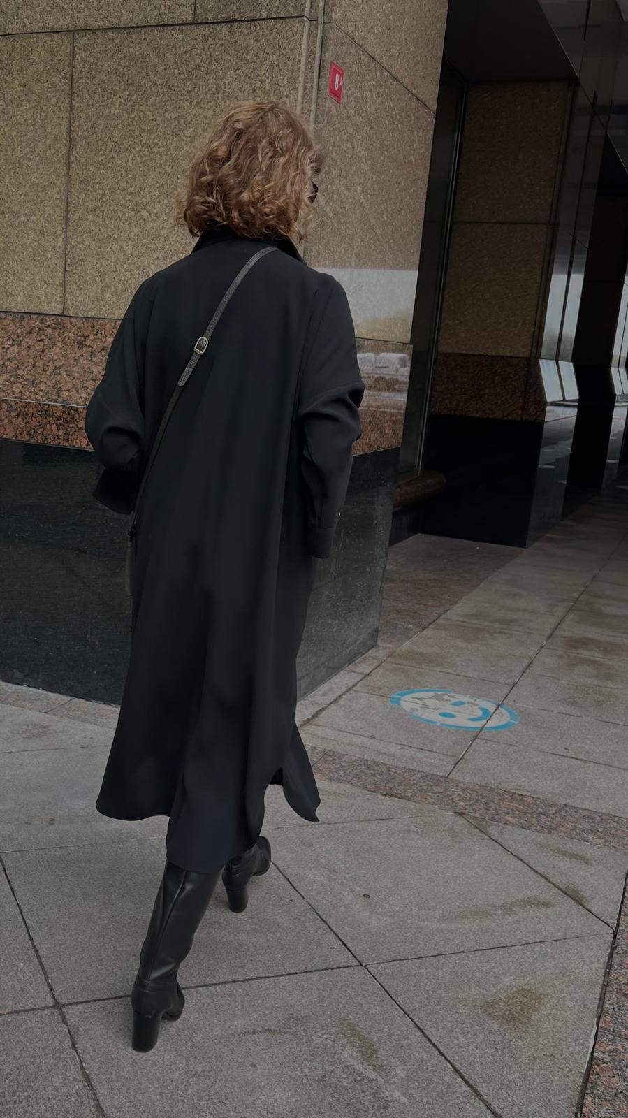 Siyah Krep Valentin Elbise Pardesü