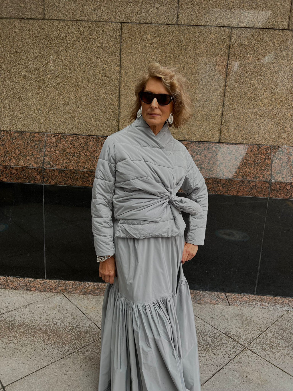 Buz Grisi Tafta Kapitone Kısa Mont