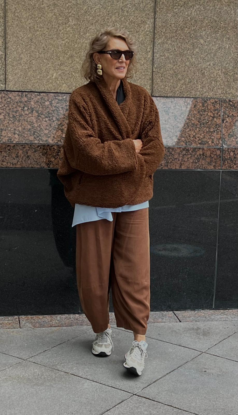 Kahverengi Kısa Martin Kap Tafta Astarlı Peluş Ceket