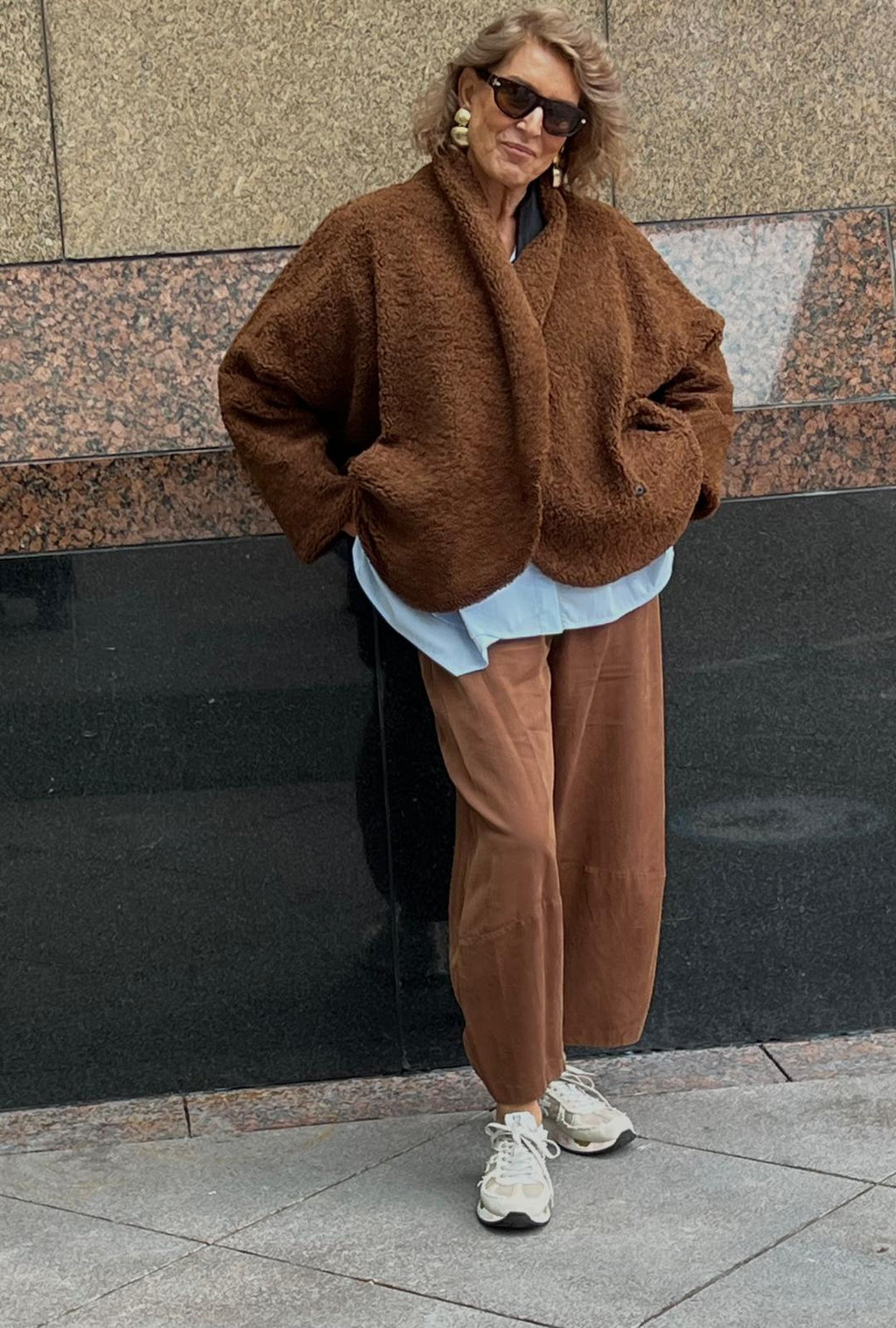 Kahverengi Kısa Martin Kap Tafta Astarlı Peluş Ceket