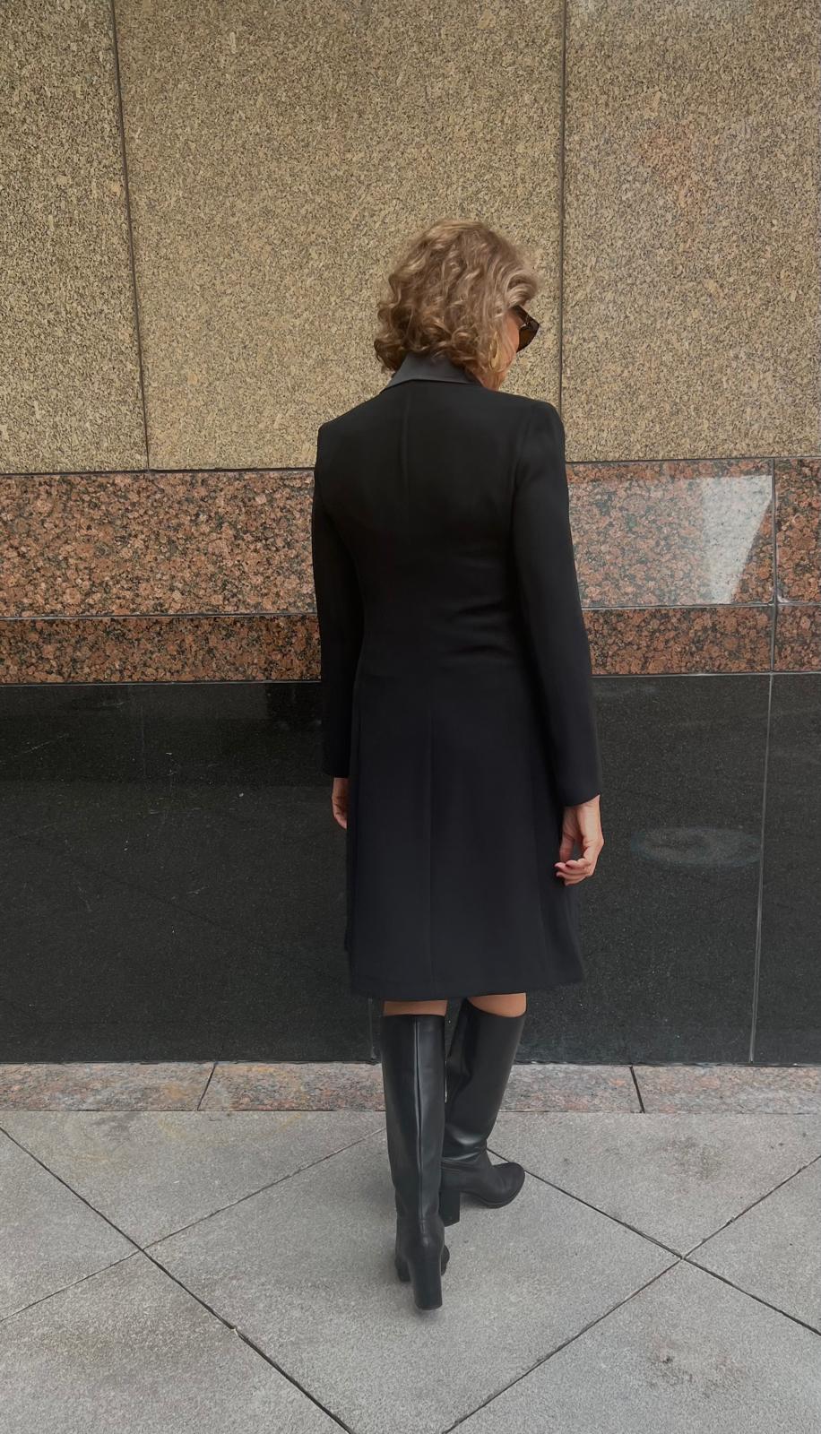 Siyah Krep Saten Yaka Kruvaze Elbise